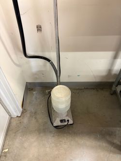 Wardrobe steamer