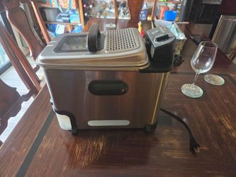 Ultimate EZ Clean Deep Fryer 3.5 Liters, Oil Filtration System