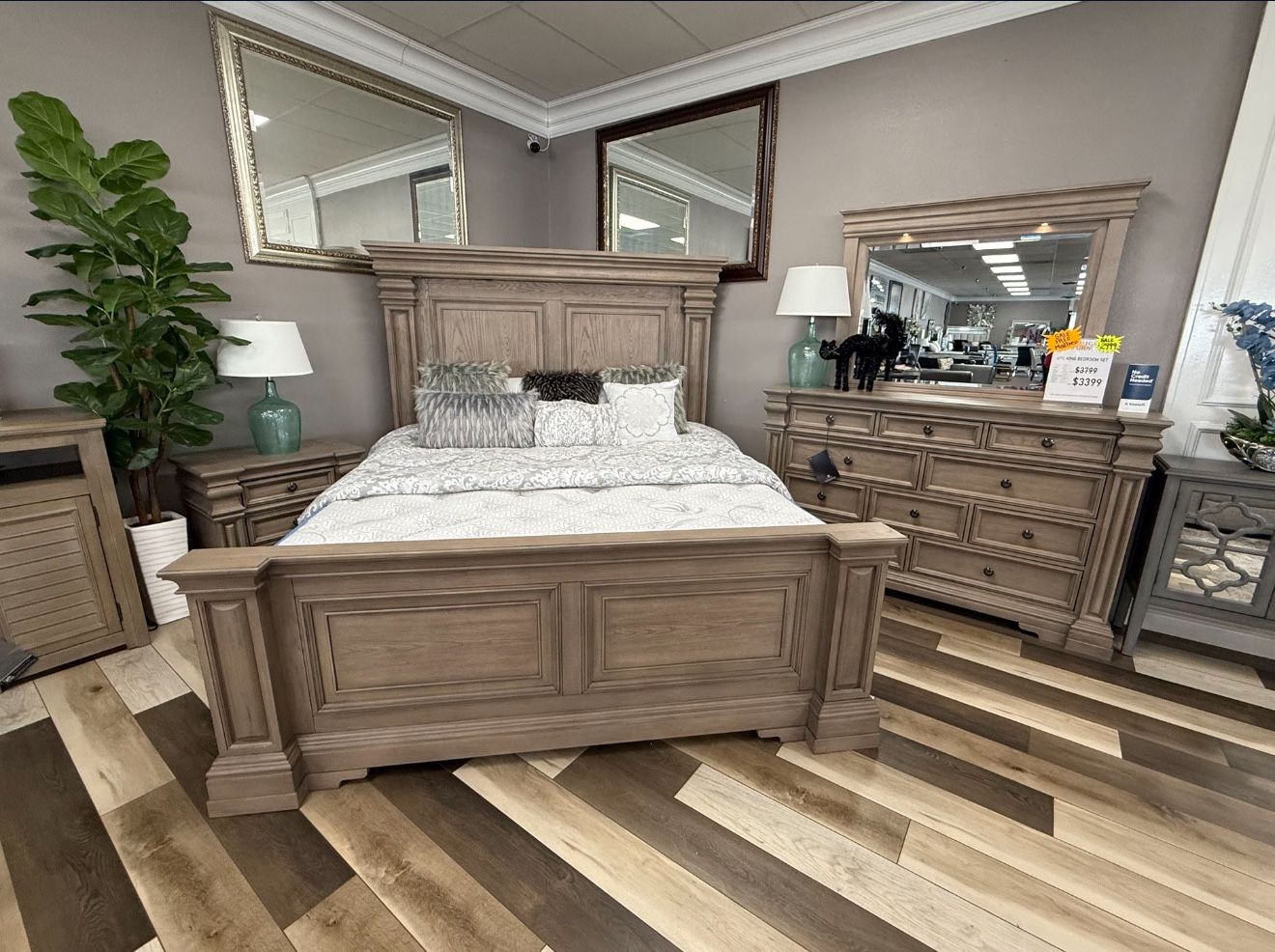 4 Pc King Bedroom Set 