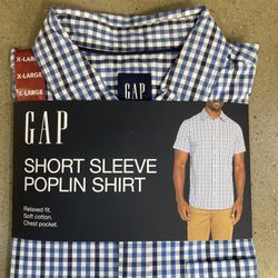 NWT Gap Men’s Shirt Size XL