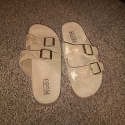 Brand New Never Worn Mudd Shoes 