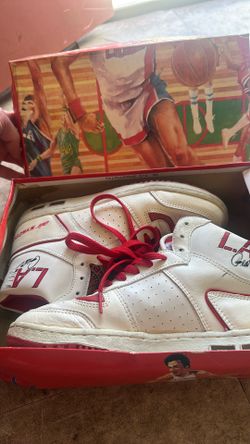 L.A.Gear shoes size 8