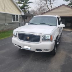 2000 Cadillac Escalade
