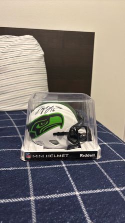 Seahawks mini helmet