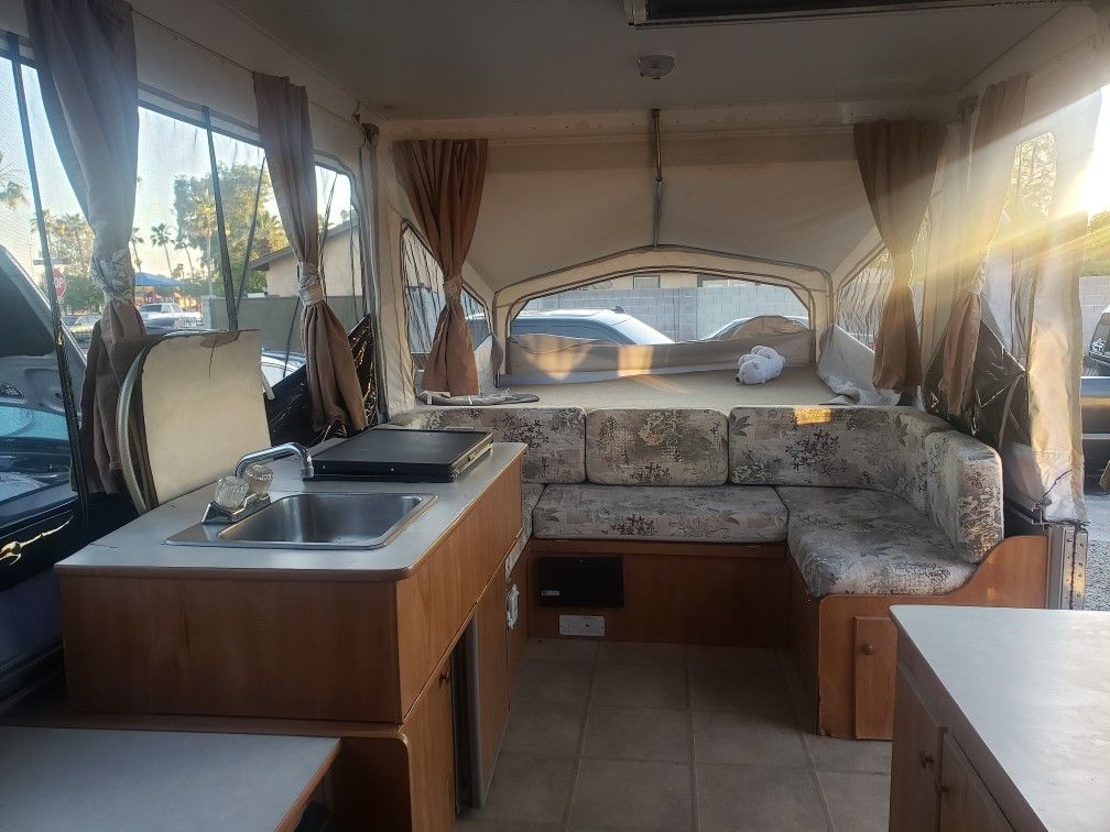 2000 Starcraft Pop up Camper for Sale in Chandler, AZ OfferUp