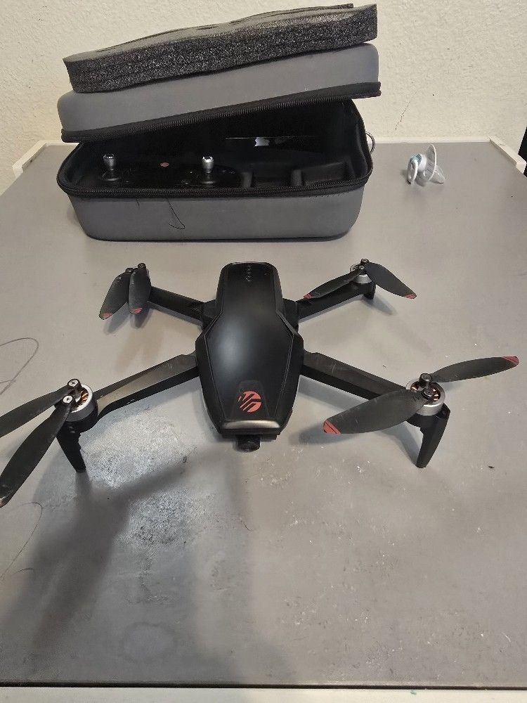 Visitor Fpv Duo Racing Drone And Goggles