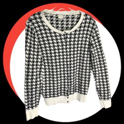 A New Day Black & White Houndstooth Button Sweater Wm L