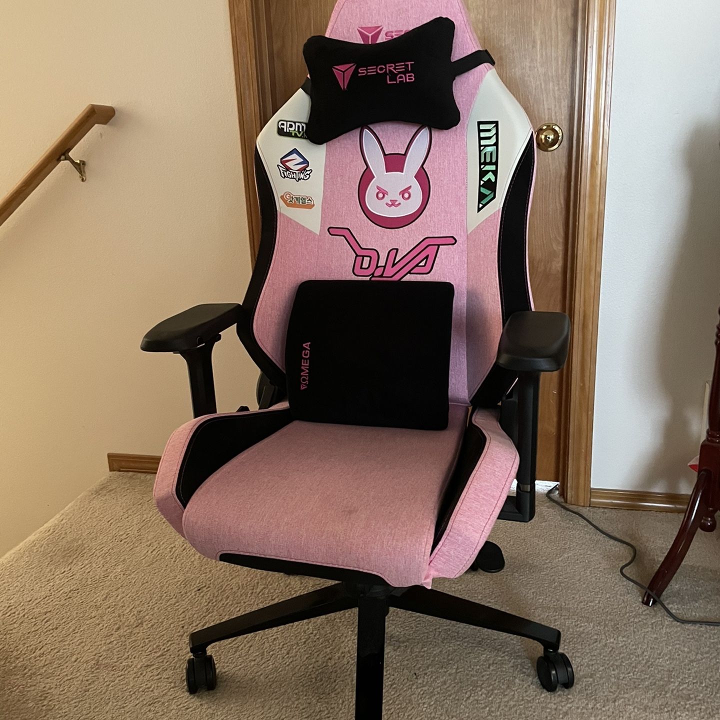 Dva omega chair new arrivals