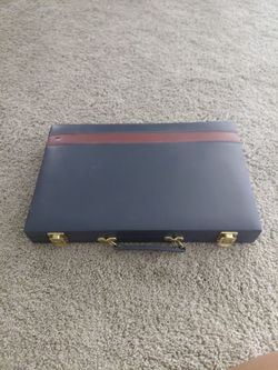 Vtg Pavilion BACKGAMMON Game Set Blue Faux Leather Case