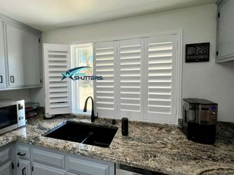 Wood Shutters (FREE ESTIMATES & SAME DAY PRICING)- Plantation, Custom, Interior, Window Treatments/Coverings. Persianas de Madera. Se Habla Espanol.
