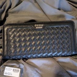 Guess Wallet 