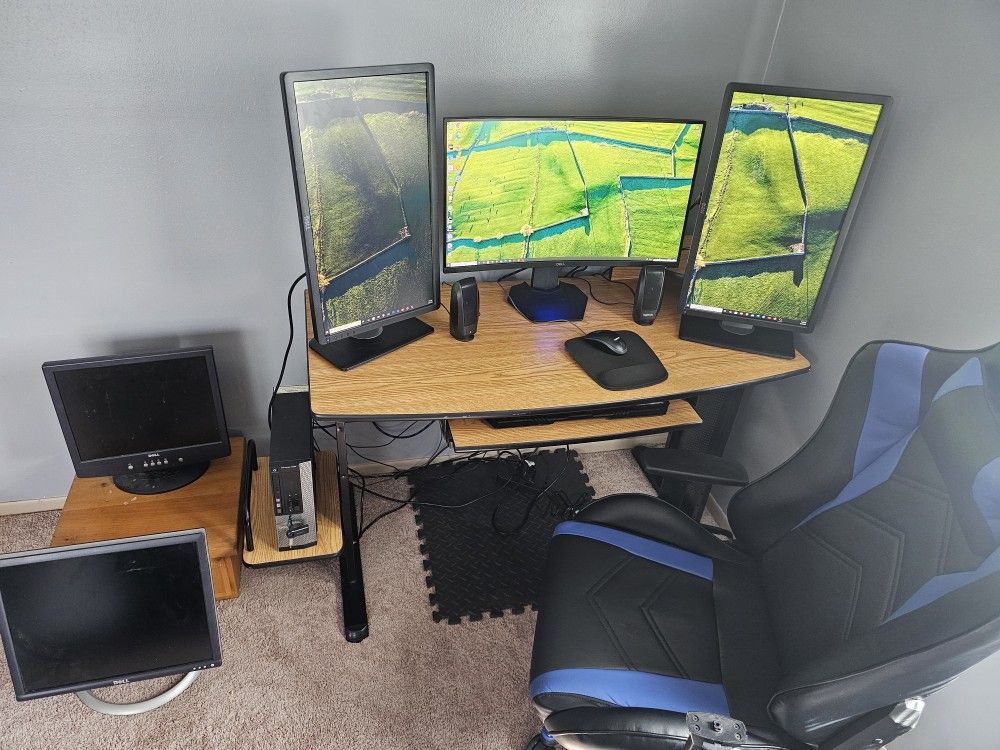 Pc (Everything In Picture Include)