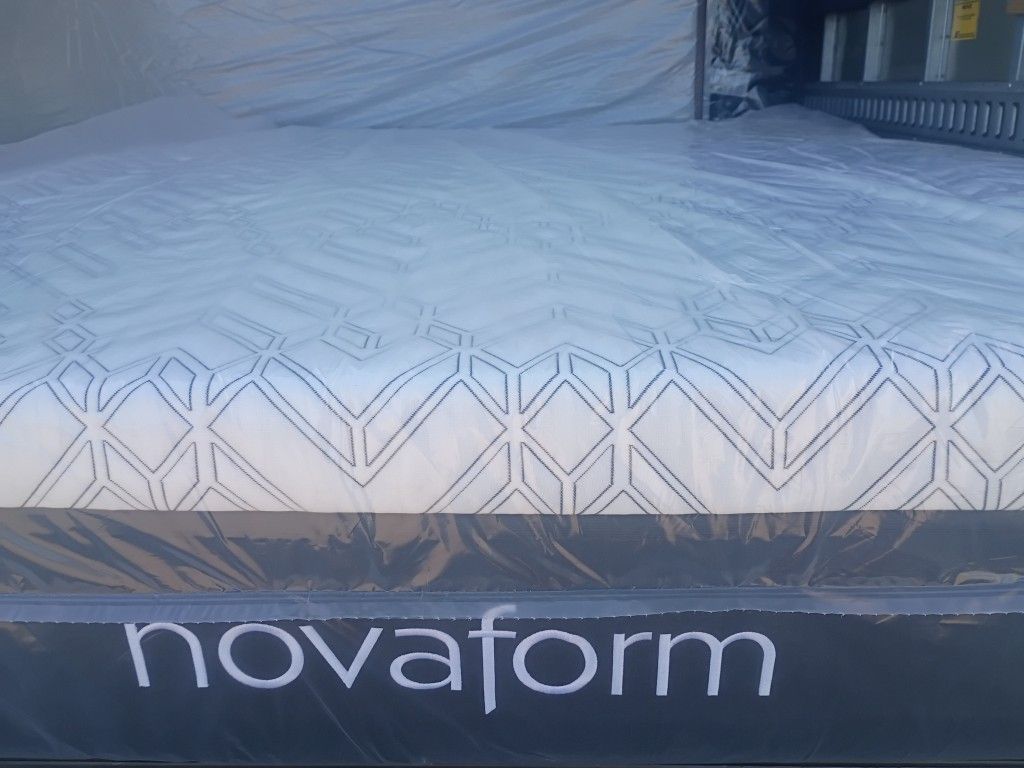Brand New Full Size Memory Foam Mattress Included Box Spring Free Delivery Depends On Location 
