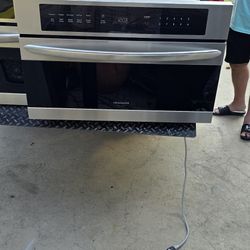 NEW 30 INCHES MICROWAVE OVEN BUILT IN STAINLESS STEEL 110 VOLT