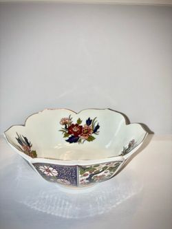 Vintage Japanese Imari Style Bowl