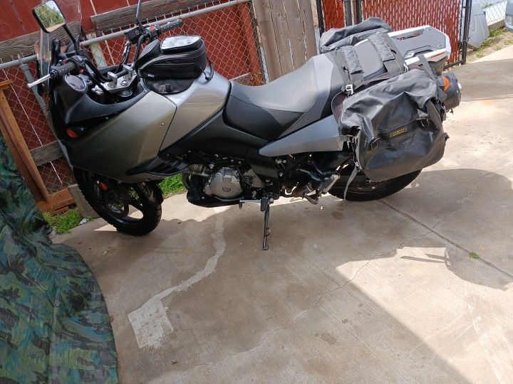 Suzuki 1000