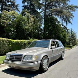 1995 Mercedes-Benz E-Class Wagon