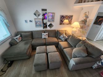 Haverty Grey Sectional Sofa