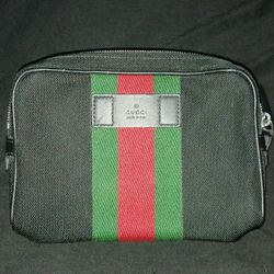 GUCCI Techno Canvas Fanny Pack