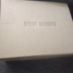 Steve Madden Boots