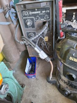 Lincoln Welder,,.CK- SYSTEMATICS MP-175