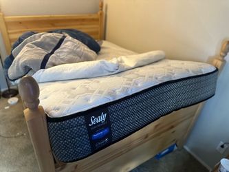 Sealy Performance Posturepedic Mattress