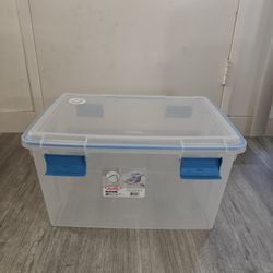 Sterilite 54 Quart Gasket Box/ Containers 
