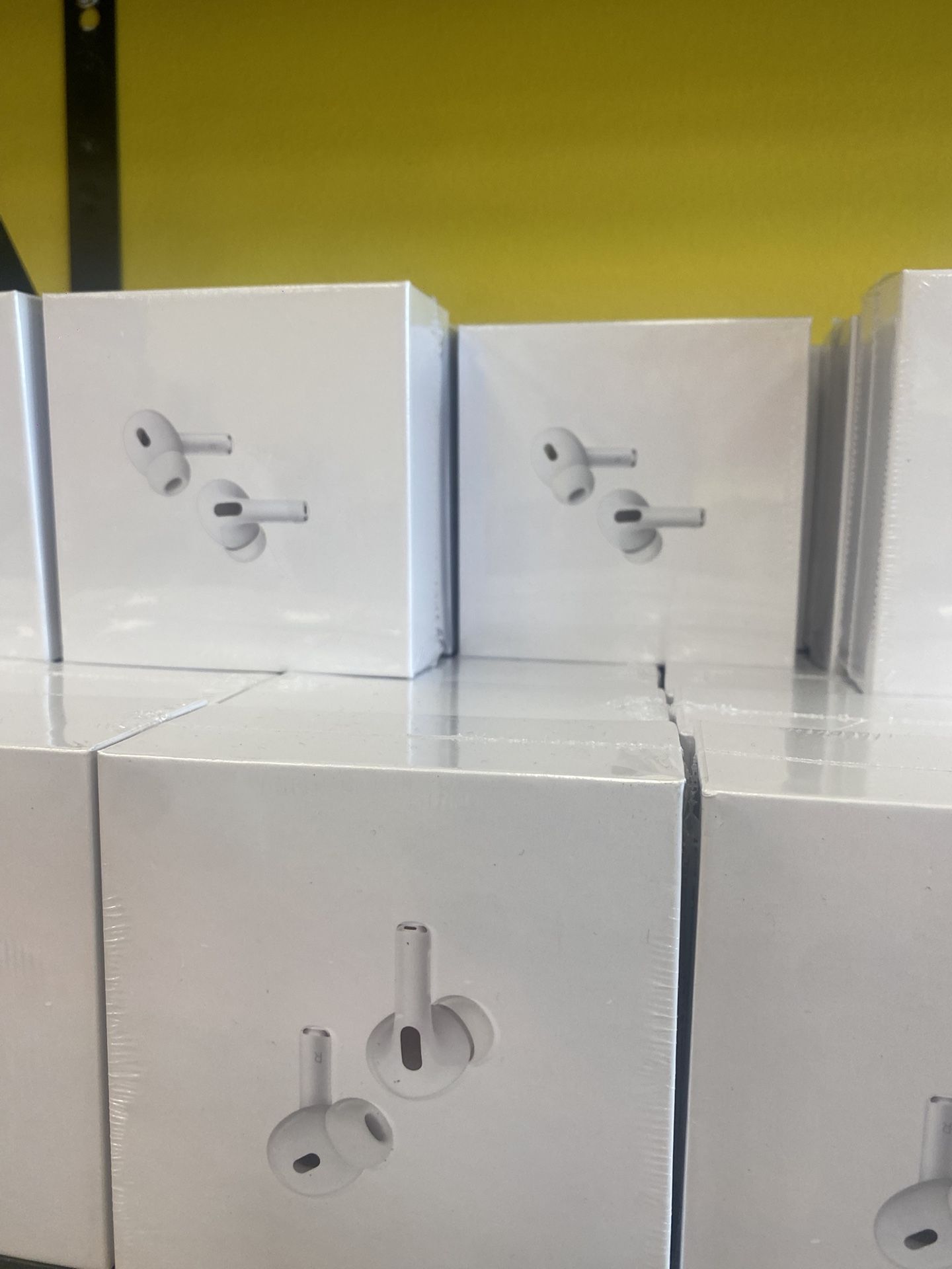 Plus Pro Wireless Headphones