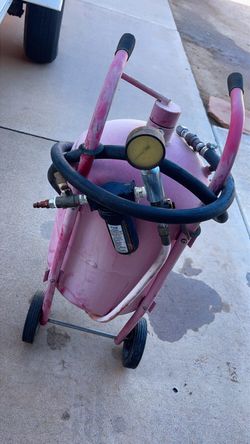 Portable Sandblast Pot on Wheels
