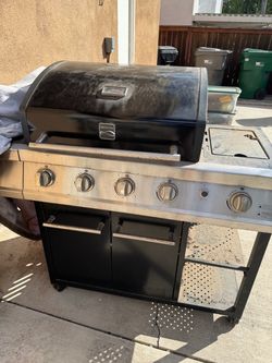 Kenmore Gas Grill with Side Burner