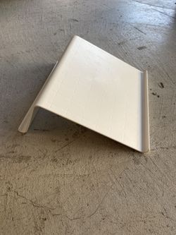 Tablet or laptop stand