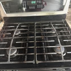 Stove For Sale Whirlpool $300