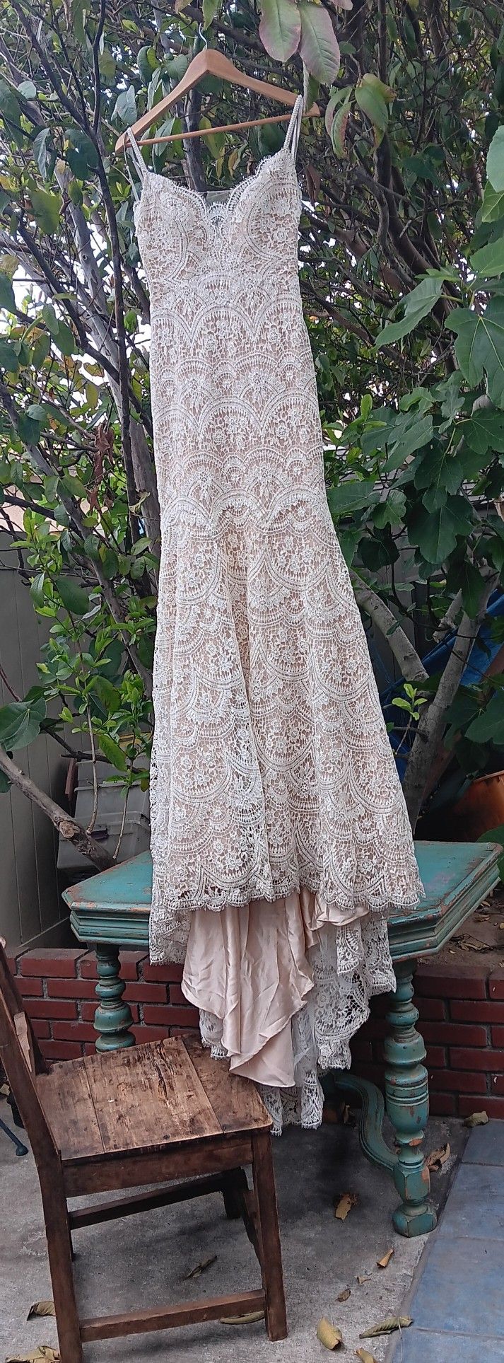 GORGEOUS W TOO WEDDING GOWN