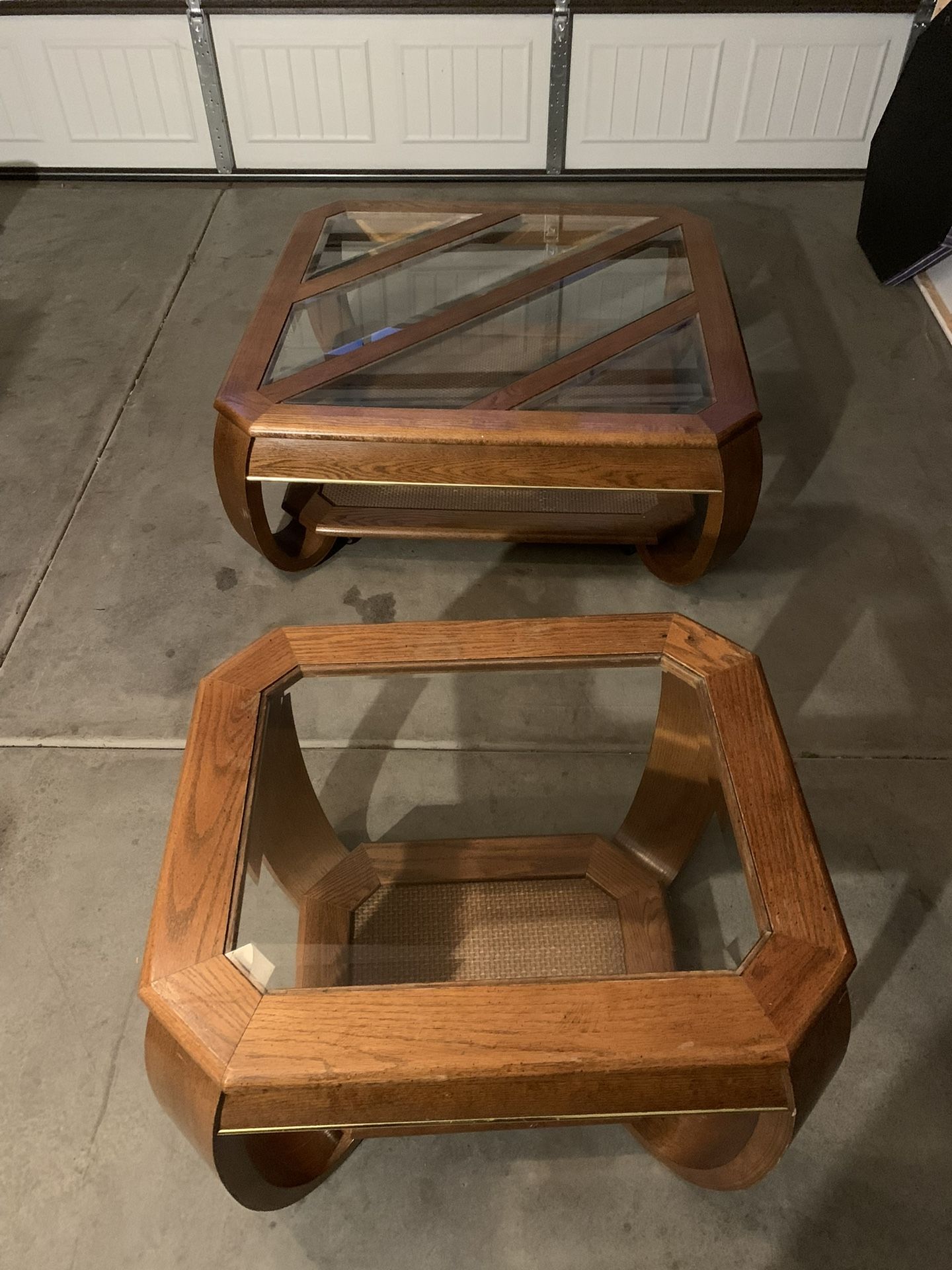 Wood Coffee and End Table