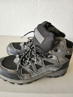 Mens Hiking Boots