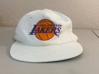 White Vintage L.A. Lakers logo Snapback hat