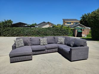 Gray Sectional Sofa 💥 Free Delivery 💥