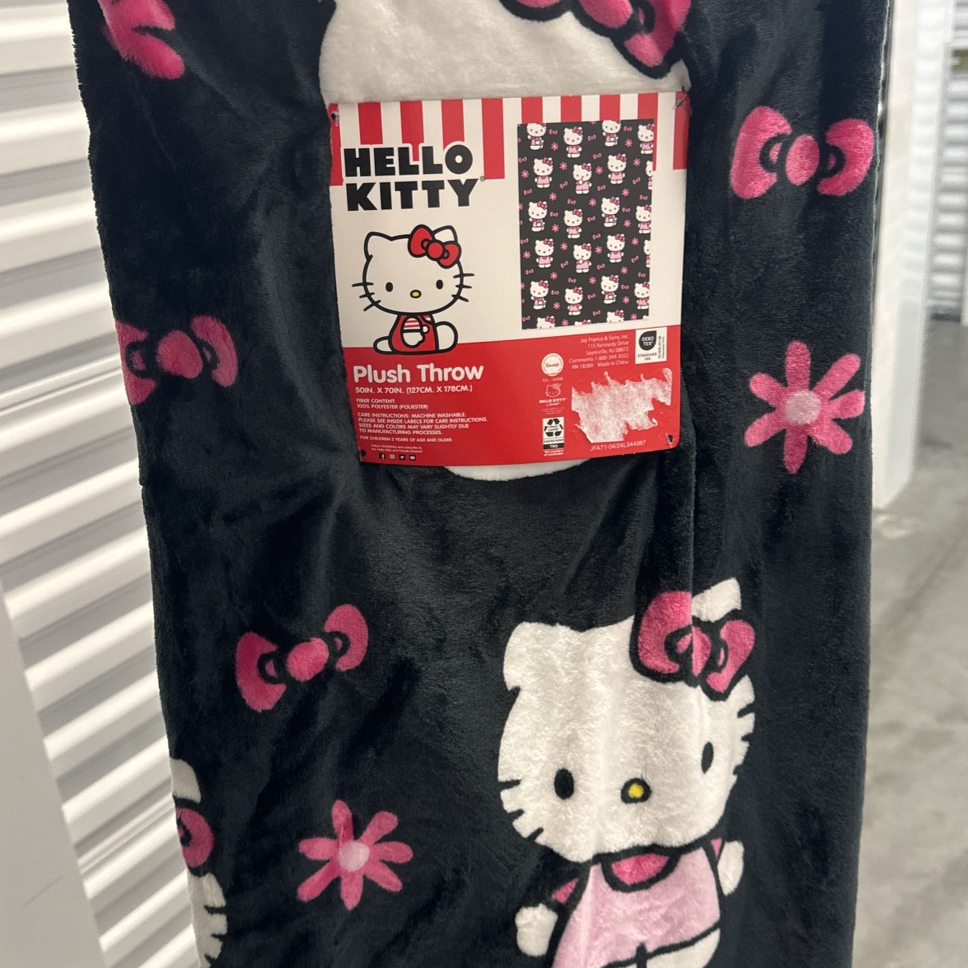 Hello Kitty Black Pink Flower Throw $50,All Products : American Fashion Style Bags On Sale