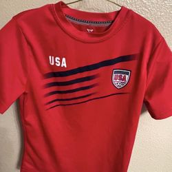 USA soccer jersey ( kids size Small ) price $10