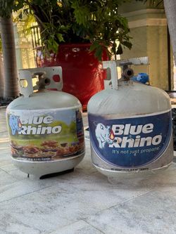 Used Empty 15# PROPANE BUTANE TANKjust need to take in for refill replacement. BBQ pits. Fire Pits. $25 each