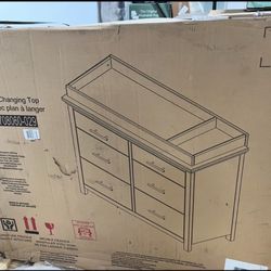 (Open box) Delta Children Simmons Kids Avery 6 Drawer Dresser with Changing Top, Fully Assembled, Greenguard Gold Certified, Charcoal Grey retail $899