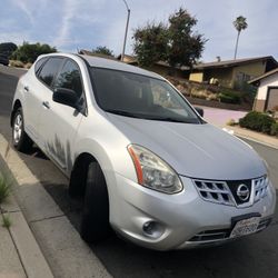 2012 Nissan Rogue !!!!!