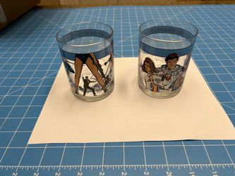 007 JAMES BOND Collectible Glasses Moonraker For Your Eyes Only Roger Moore 1(contact info removed)