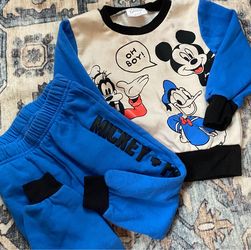 Toddler Mickey Sweater and pant set