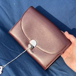 Women’s Clutch