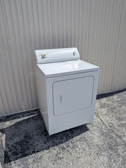 Good working condition. DELIVERY AVAILABLE.