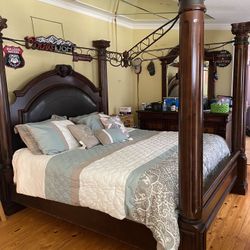 King Bedroom Set