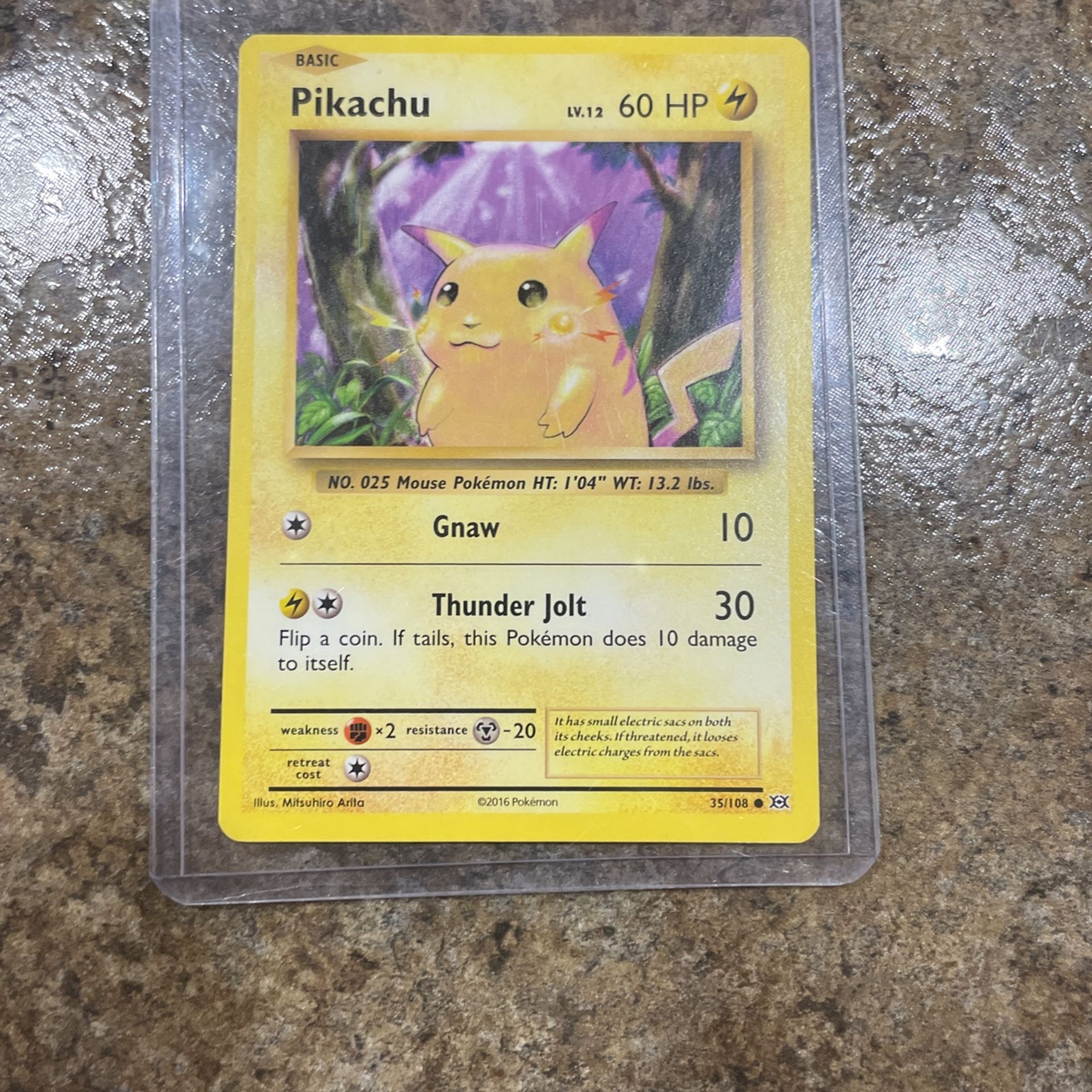 Pikachu Pokemon Card 