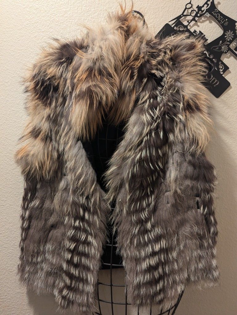 Fox Fur Vest Size Small