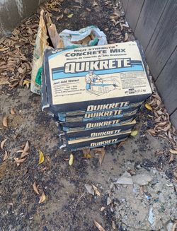 22 New Quikrete 60 lb High Strength Concrete Mix Bags